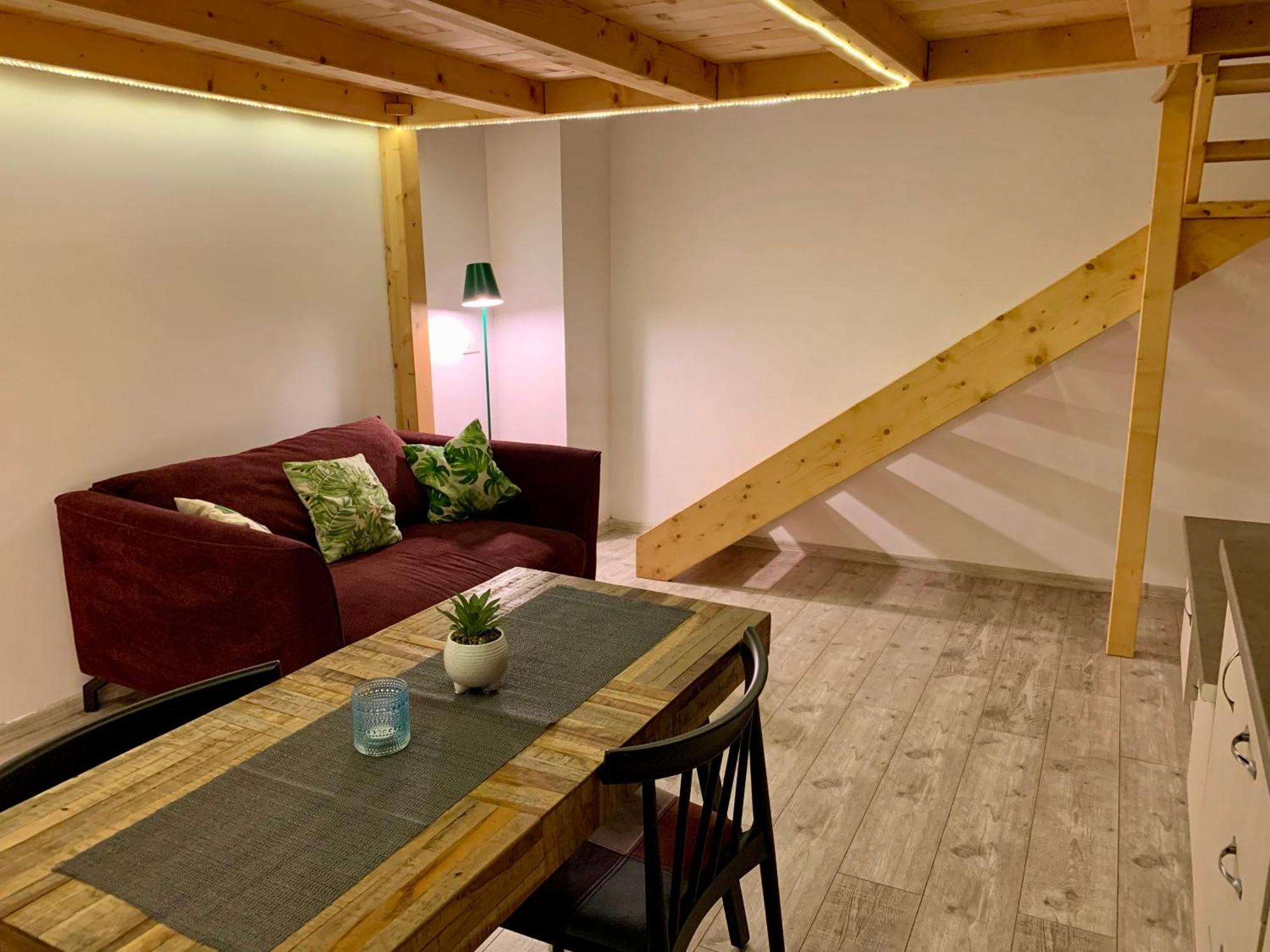 Ultra Living - Luxury And Comfort Downtown Apartment *